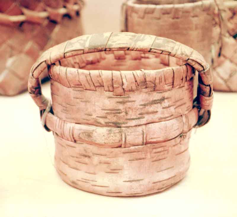 Малый туес с берестяной ручкой